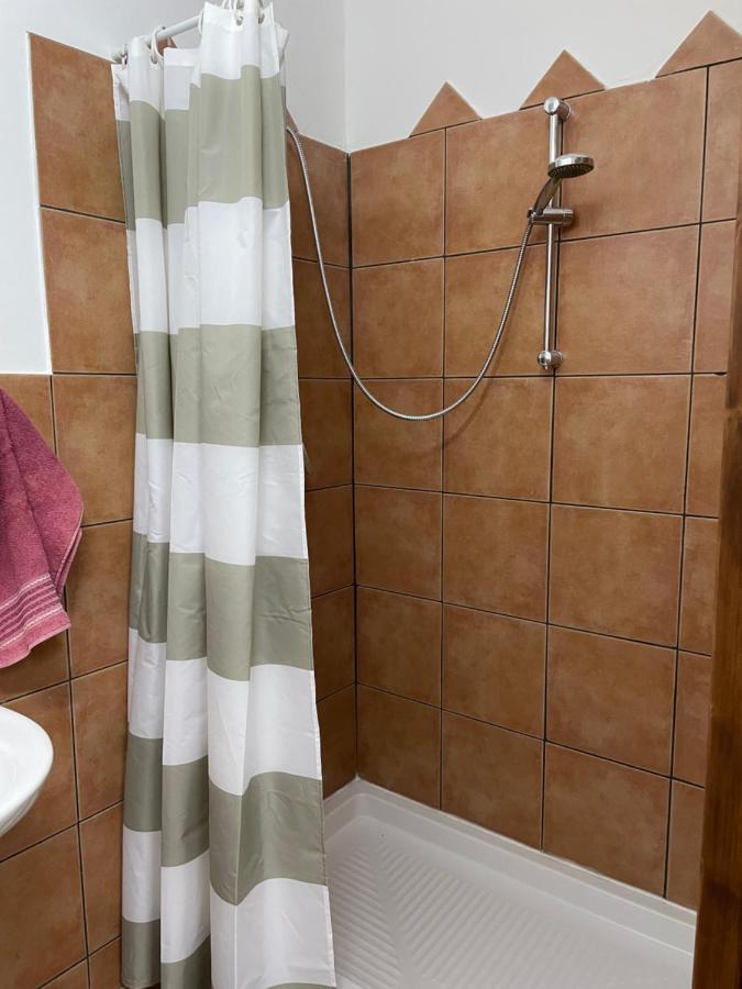 Ferienwohnung Monolocale Deluxe A 2,7 Km Dal Mare Per 2 Persone Siderno Exterior foto