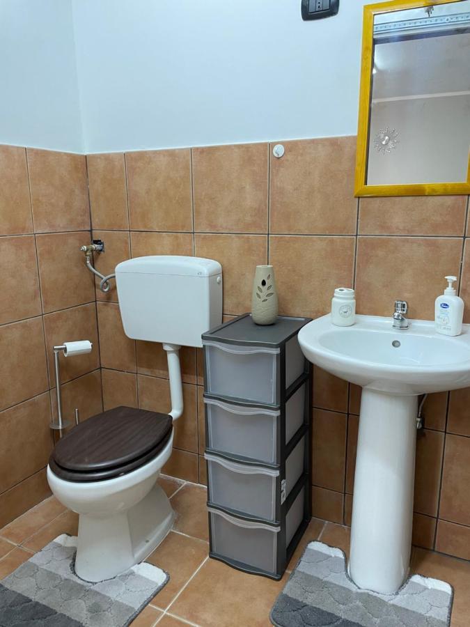 Ferienwohnung Monolocale Deluxe A 2,7 Km Dal Mare Per 2 Persone Siderno Exterior foto